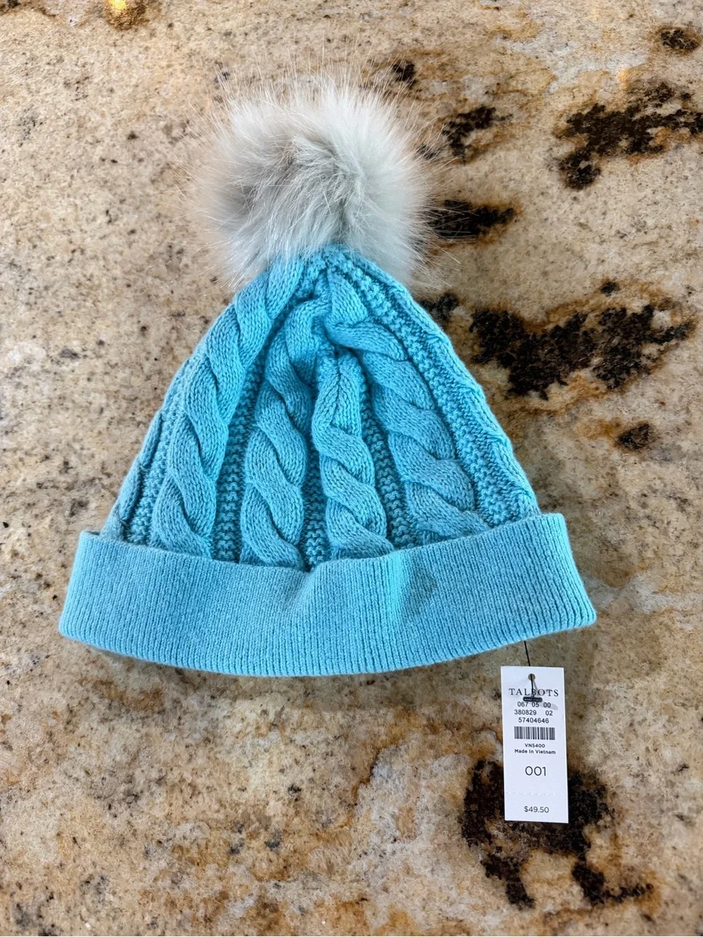 NWT women’s Talbots Soft Cable Knit Beanie in opal blue